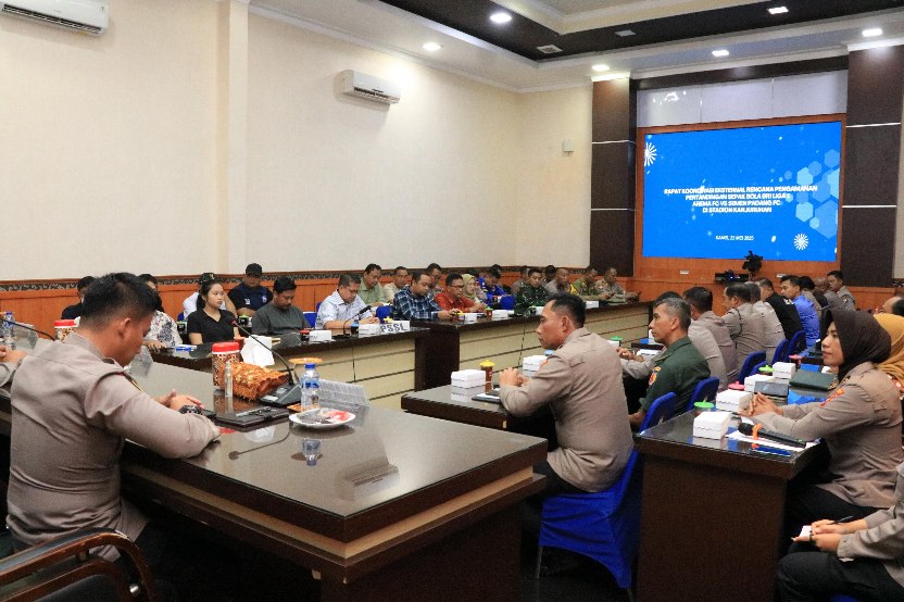 Kapores Malang AKBP Danang Setiyo, P.S. saat memimpin rapat koordinasi lintas sektoral, Kamis (22/5/2025 (Foto: Dok. Humas Polres Malang)