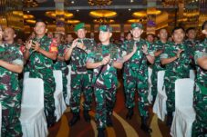 Jenderal TNI Agus Subiyanto menyambangi Kodam V/Brawijaya, ia memberikan apresiasi khusus pada Babinsa, Kamis (22/5/2025) (Foto : Pendam V/Brawijaya)