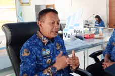 Soal Putusan MK Gratiskan SD-SMP, Pemkot Malang Tunggu Petunjuk Pusat 13 Wali Kota Malang, Wahyu Hidayat saat ditemui awak media. (Tagarjatim.id/ Puput Hajarani)