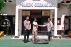 Polres Malang Serahkan Satwa Dilindungi Elang Ular Bido ke BBKSDA Jatim