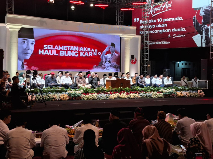 Puncak Haul 55 Bung Karno, Pemkot Blitar Gelar Selamatan Akbar 5000 Ambeng