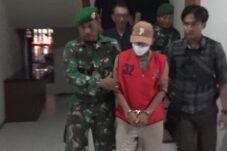 Tersangka Ponco Mardi Utomo saat dibawa petugas ke lapas (Istimewa)