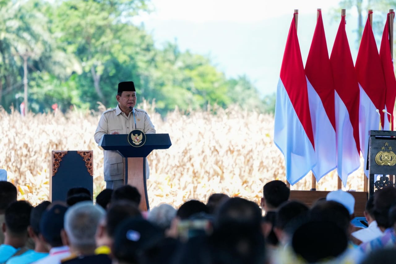 Peresmian Kopdes Merah Putih oleh Presiden Prabowo secara virtual serentak di Indonesia, dan Kota Blitar digelar di Kelurahan Gedog