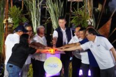 Peresmian jogging track dan RTH baru di Bantaran Sungai Jagir. (Istimewa)