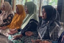 Mahasiswa UMM Ajari Lansia Jombang Temukan Ketenangan Batin Lewat Mindfullness