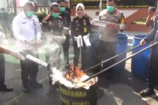 a8af4b2a ab3a 4040 8ae3 10d07bb579a5