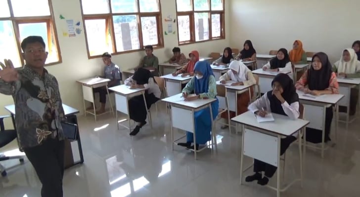 Belum Genap Sebulan Siswa dan Guru Sekolah Rakyat Jombang Mengundurkan Diri