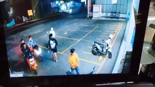 f8f99738 cf5c 4c5b a1a6 d25a2a81de66