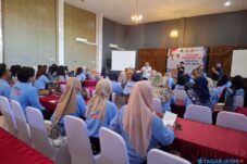 Disperindag Kabupaten Blitar Gelar Pelatihan Soft Skill untuk Puluhan Karyawan Pabrik Rokok dari Dana Cukai