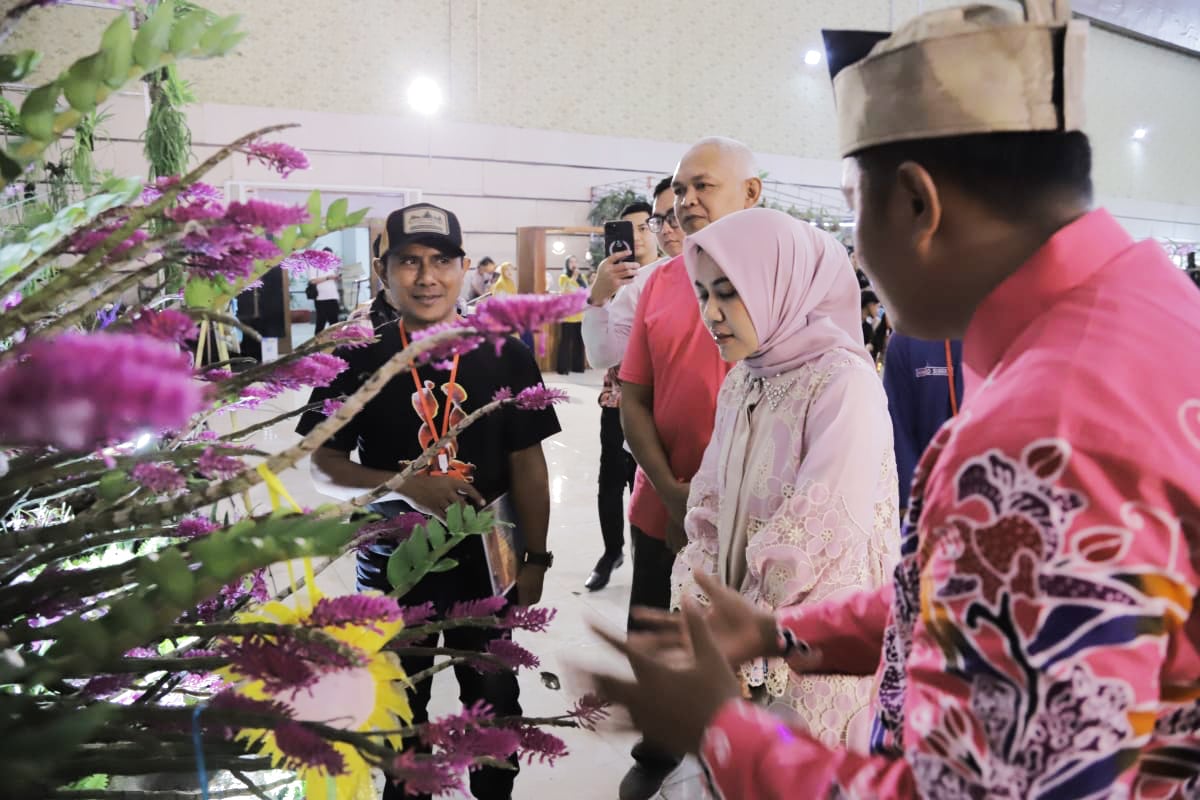 Festival Anggrek Jember 2025: Ikhtiar Gairahkan Ekonomi dari Cantiknya Daun Puspa Pesona