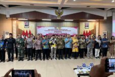 Pelantikan pengurus FORKI Jember di aula kantor Pemkab Jember pada Minggu (3/8/2025).