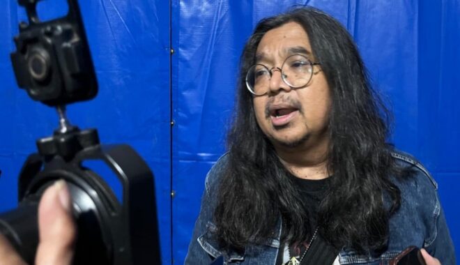 RRI Malang Gelar Konser Rock, Gaet Vokalis Power Slave & Mel Shandy 2 Heydi Vokalis Power slave saat memberikan keterangan kepada awak media. (Foto: Roni Waluyo/ tagarjatim.id)