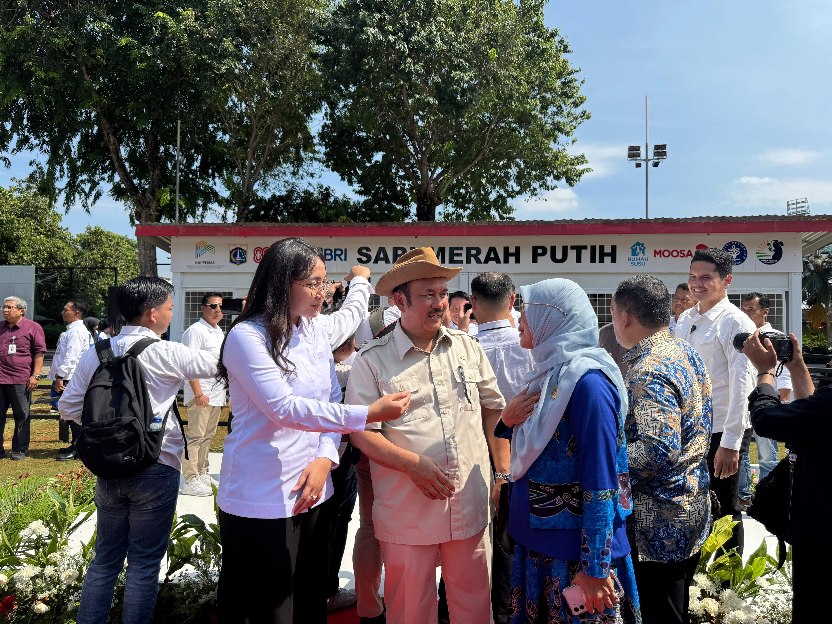 Dorong Inovasi Ketahanan Pangan di Daerah, Wakil Wali Kota Blitar Hadiri Peluncuran Sapi Merah Putih di Bappenas 7 Wakil Wali Kota Blitar Elim Tyu Samba saat menghadiri peluncuran sapi merah putih (dok. Kominfo Kota Blitar untuk tagarjatim.id)
