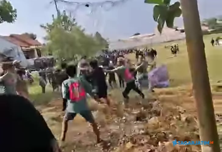Viral, Aksi Tawuran Warnai Gerak Jalan Hingga Sekolah Rusak Dilempari Batu