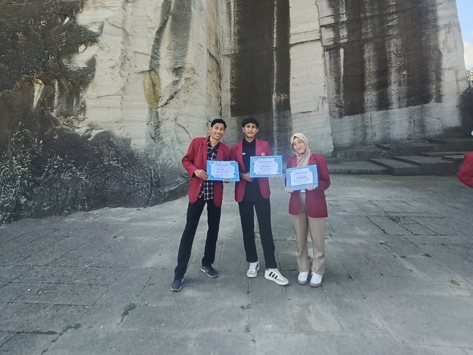 d4bff875 8ee9 46f8 aeea 8f8f512e3b31