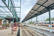 Tingkatkan Pelayanan, Stasiun Blitar Daop 7 Madiun, Bangun Peron Tinggi dan Over Capping