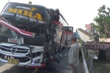 ef7bcee9 2405 429c a995 3e99b26fd106