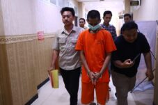 Paksa Anak di Bawah Umur Layani Nafsu, Pelaku Asusila Sesama Jenis Ditangkap Polisi