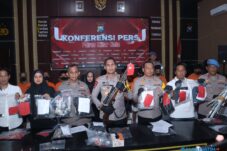 Pelaku Rusuh Blitar Bawa Senapan Angin dan Bondet