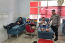 HUT Humas Polri Ke-74, Humas Polres Lamongan Gelar Donor Darah