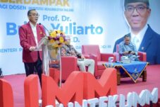 Menteri Diktisaintek Tegaskan Riset Harus Hidup dan Bermanfaat bagi Masyarakat 12 Menteri Diktisaintek Tegaskan Riset Harus Hidup dan Bermanfaat bagi Masyarakat