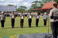 Terlibat Narkoba dan Penggelapan, 4 Anggota Polres Blitar Dipecat