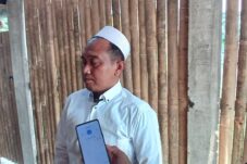 KH Basori Alwi Desak Pemerintah Cabut Ijin Siar Trans7