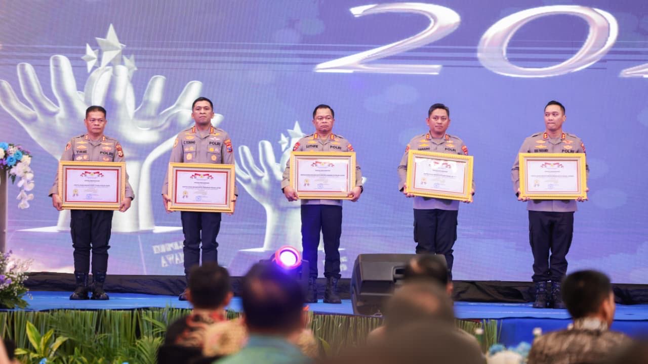 Layanan Makin Profesional, Polres Malang Raih Penghargaan Kompolnas Award 2025