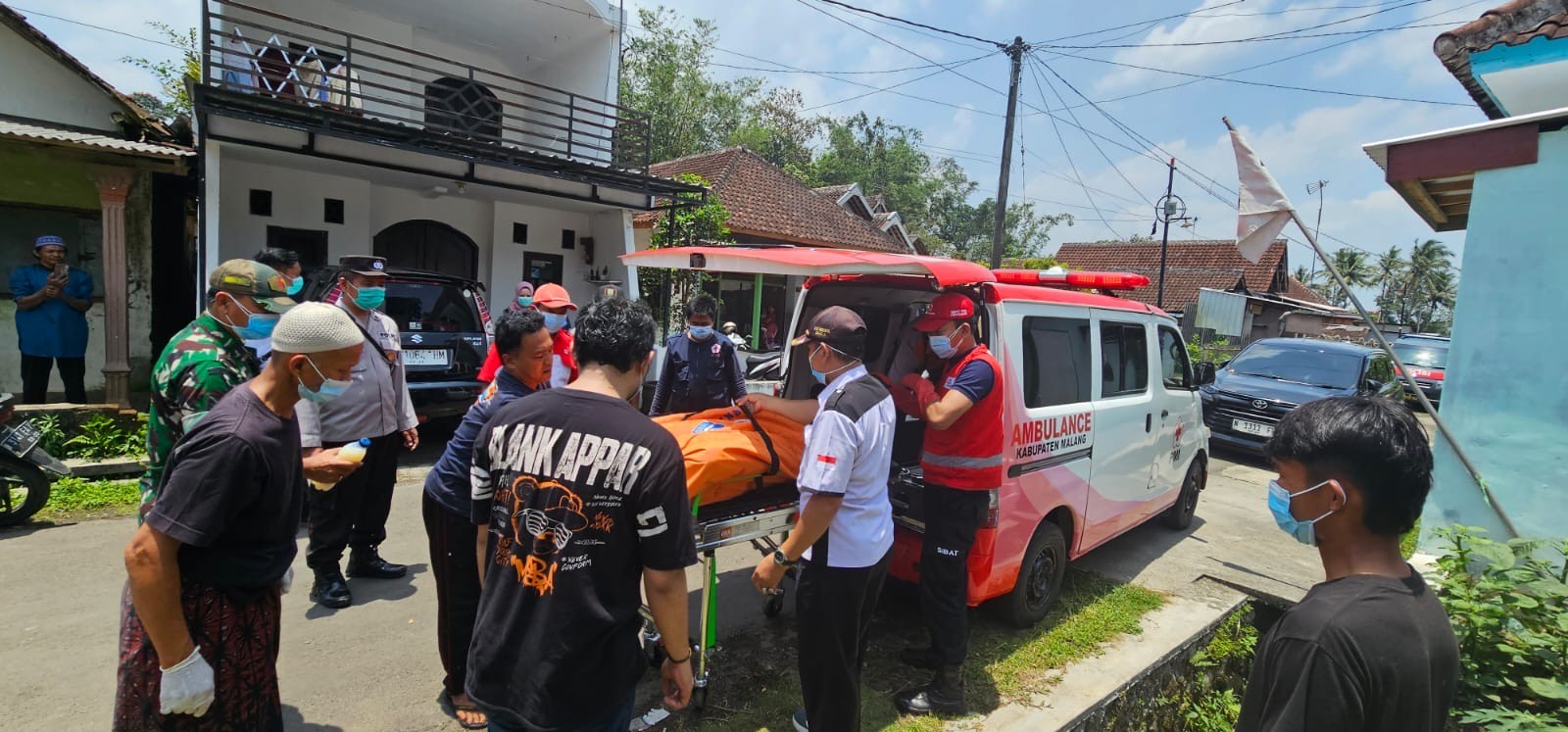 f87557d1 5fb4 40ed be8d d340a10a4c68