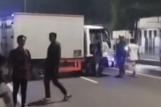 Warga Sidoarjo Hadang Rombongan Konvoi Pemuda Bersajam