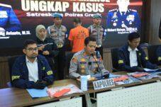 Polres Gresik Tangkap Ayah Bejat yang Cabuli Anak Kandungnya Selama 4 Tahun