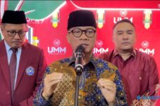 Mendes PDTT Ajak Mahasiswa Kembali ke Desa untuk Bangun Ekonomi Rakyat