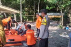 Tim SAR Gabungan Lanjutkan Pencarian Ibu dan Anak yang Hanyut di Sungai Glidik