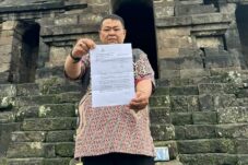 Penyidikan Kasus Dugaan Pemalsuan Akta Terus Berlanjut, Polda Jatim Tetapkan Satu Tersangka 14 Penyidikan Kasus Dugaan Pemalsuan Akta Terus Berlanjut, Polda Jatim Tetapkan Satu Tersangka