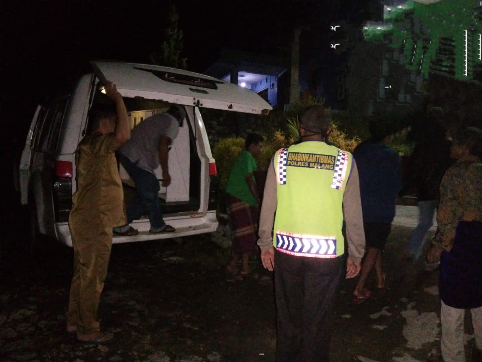 Sempat Tak Teridentifikasi,Jenazah Korban Hanyut Sungai Glidik Ditemukan di Pantai Alas Purwo Banyuwangi