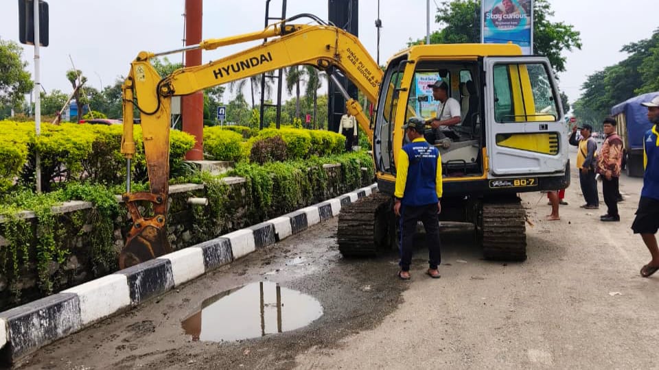Antisipasi Banjir, Pemkab Sidoarjo Normalisasi Saluran Pembuangan Air dan Tambah Pompa