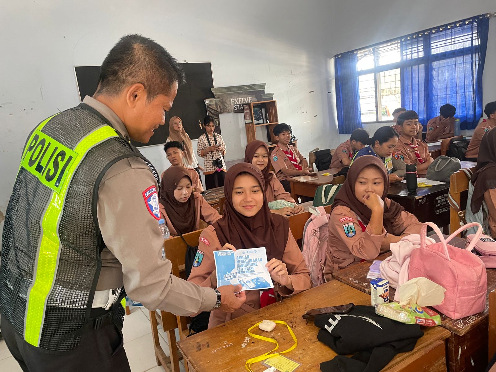 Satlantas Polres Malang Tingkatkan Edukasi Keselamatan Berlalu lintas kepada Pelajar