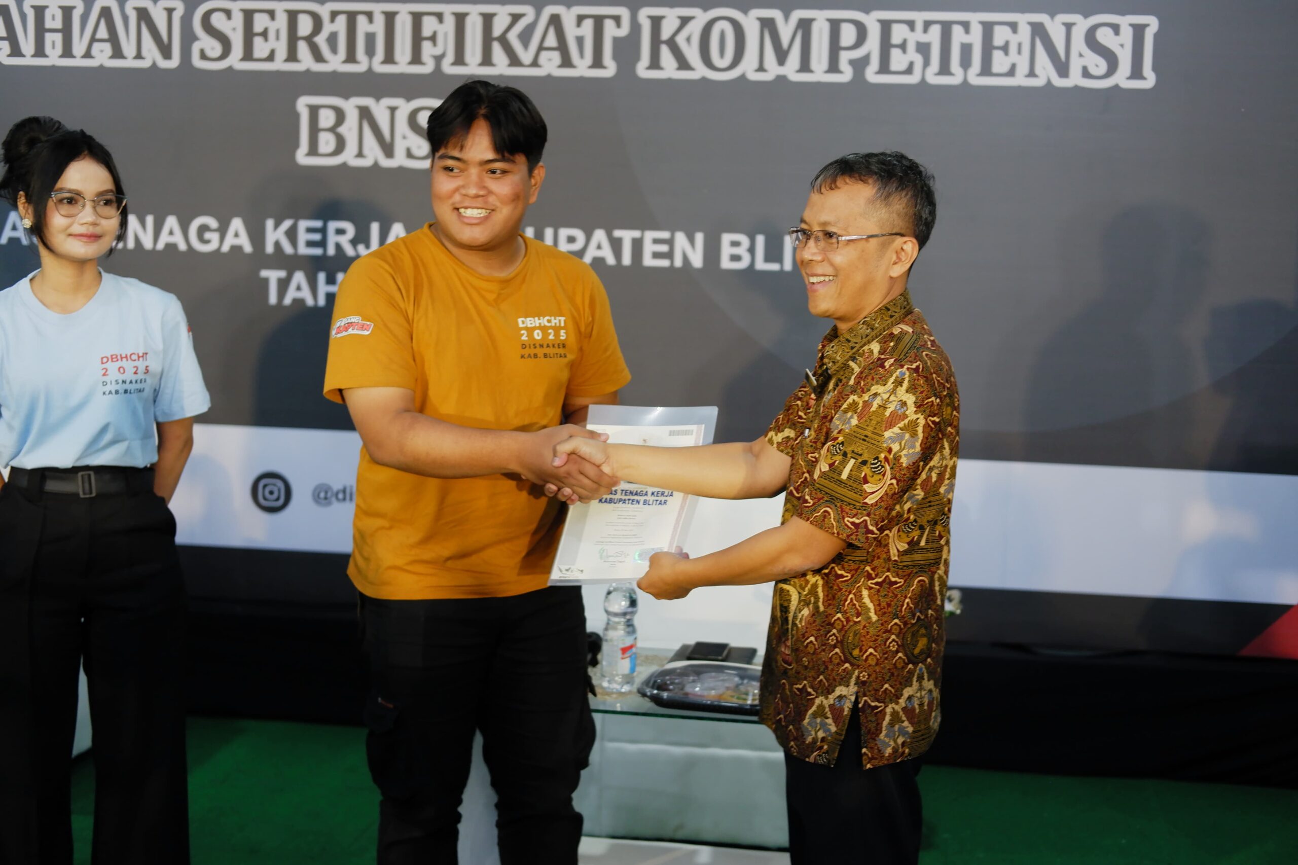 Berkat DBHCHT, 166 Peserta Pelatihan Terima Sertifikat Kompetensi BNSP