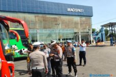 Polres Magetan Pastikan Keselamatan Penumpang Lewat Ramp Check dan Cek Kesehatan Gratis di Terminal Maospati