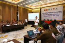 c55e1590 3c98 40eb b404 a4251c958f75