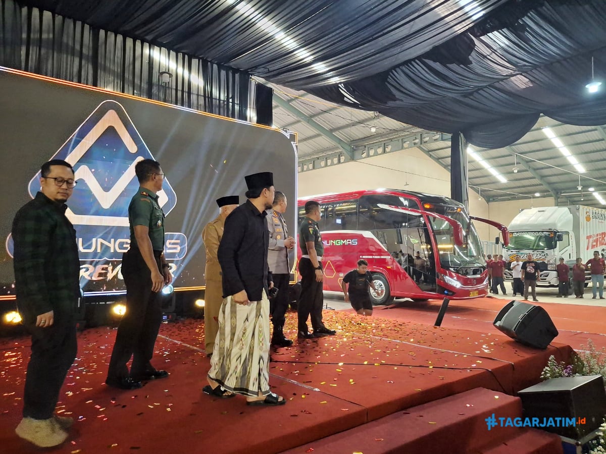 Gunungmas Luncurkan Transportasi Berkelas, Bus "Faz Revolver"