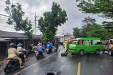 Minibus Alami Kecelakaan dengan Truk di Pakisaji, Satu Tewas Dua Luka 18 IMG 20251209 WA0068