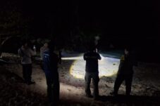 Buaya Muncul di Pantai Ngliyep Malang, Polisi dan Tim Gabungan Lakukan Upaya Evakuasi 14 IMG 20251227 WA0028