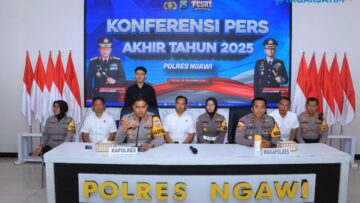 Rilis Akhir Tahun 2025, Kapolres Ngawi Paparkan Capaian Kamtibmas dan Kinerja Penegakan Hukum 8 Rilis Akhir Tahun 2025, Kapolres Ngawi Paparkan Capaian Kamtibmas dan Kinerja Penegakan Hukum