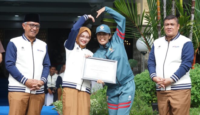 ccf93798 b9cf 47de 9791 57fb952eb48b