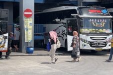 Penumpang Bus di Terminal Arjosari, (19/1/2026) (Roni/ Tagarjatim.id)