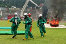 16d23f8c a700 45b5 9009 010638a0927b