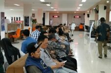 1f4ee4f2 d77b 43dd be86 3d43d71d0f4a