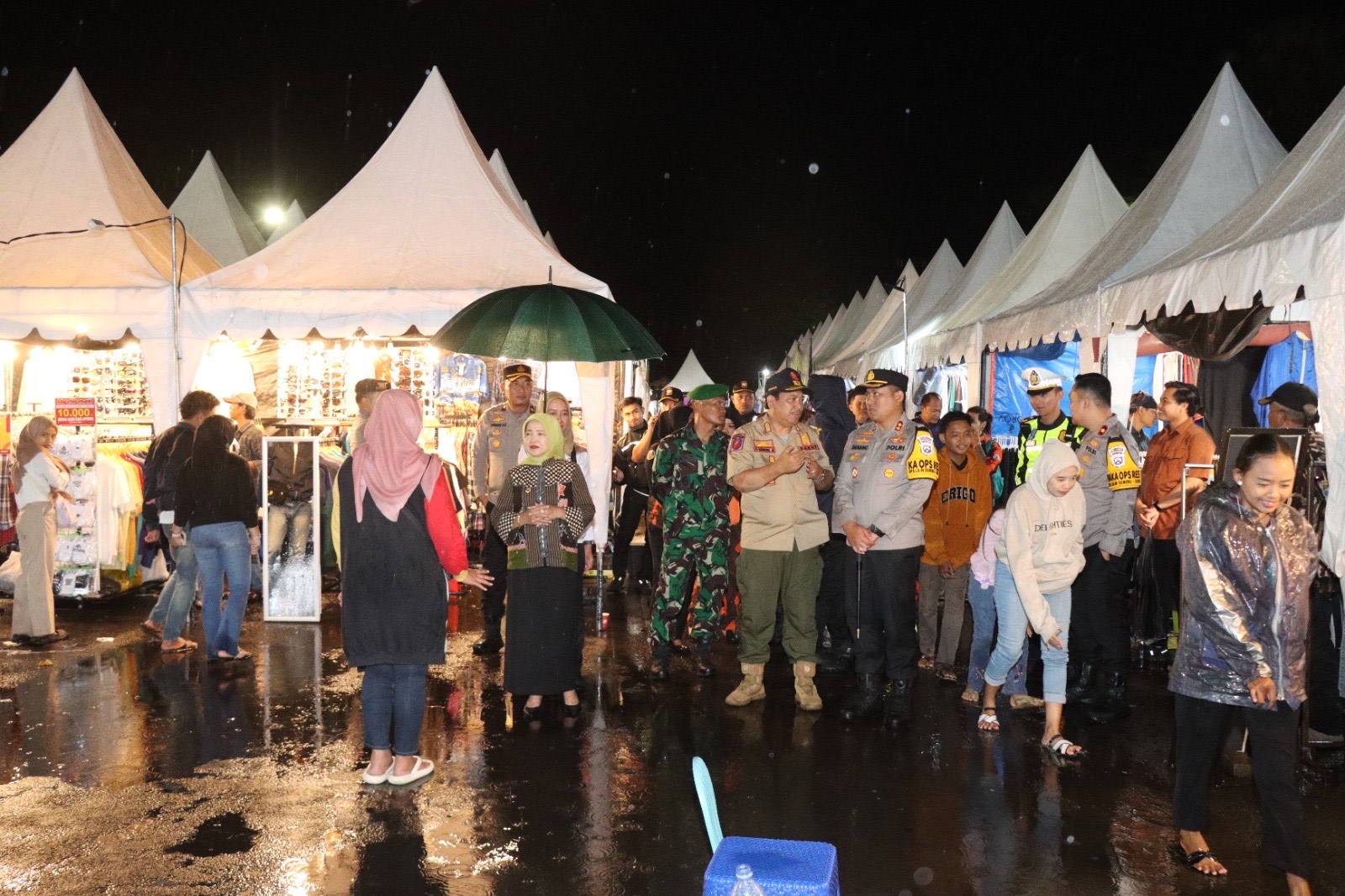 21ff08db 6ad4 4b83 b4a3 255fd5d3ffd7