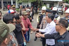 Warga Tolak Kebijakan Skema Kartu Akses Bendungan Lahor Karangkates